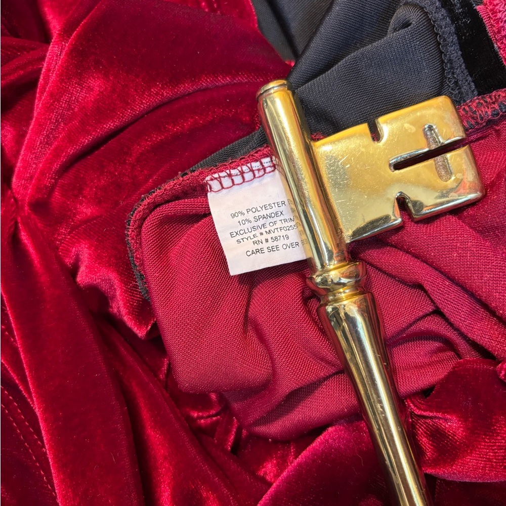 ✨Vintage Y2K Whimsigoth Cranberry Velvet Medallion Blouse✨ - Picture 8 of 8